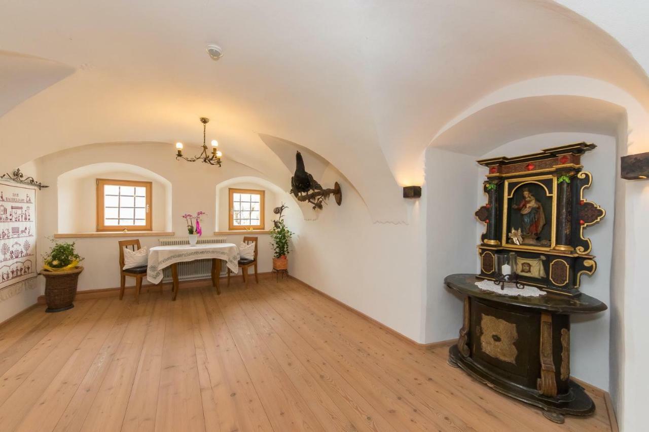 Oberdeutinghof Apartment Saalfelden ภายนอก รูปภาพ