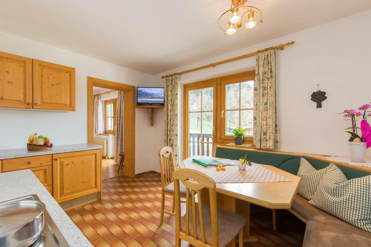 Oberdeutinghof Apartment Saalfelden ภายนอก รูปภาพ