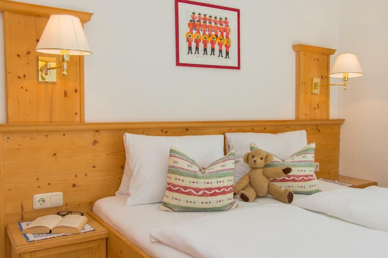 Oberdeutinghof Apartment Saalfelden ภายนอก รูปภาพ