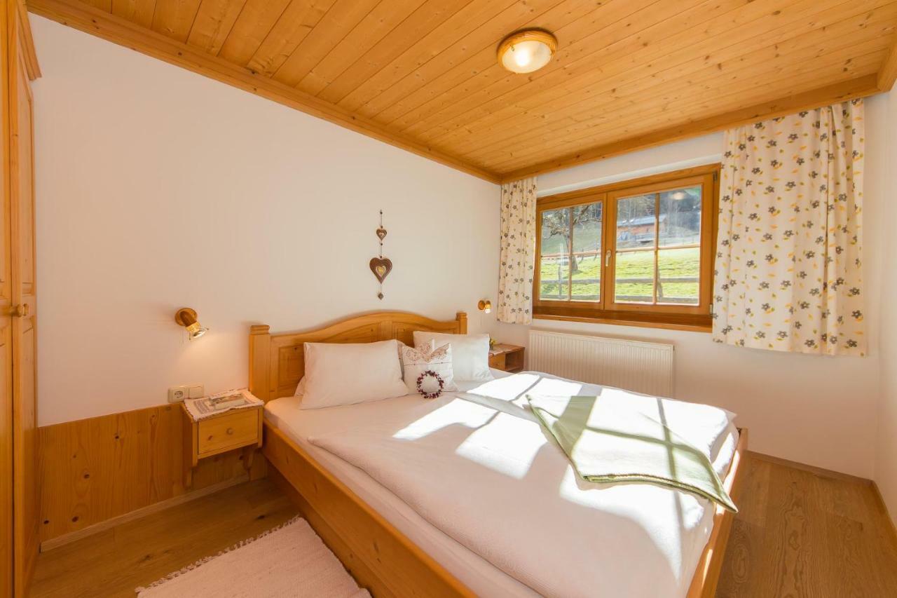 Oberdeutinghof Apartment Saalfelden ภายนอก รูปภาพ